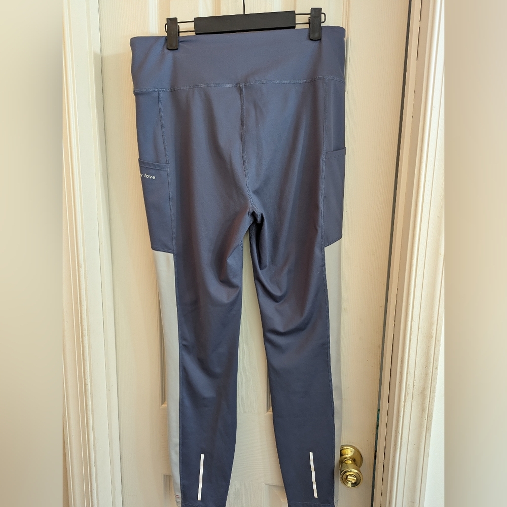 MIND BODY LOVE by Peace Love World Tall Side Pocket 7/8 Inch Legging NWOT - Picture 5 of 7